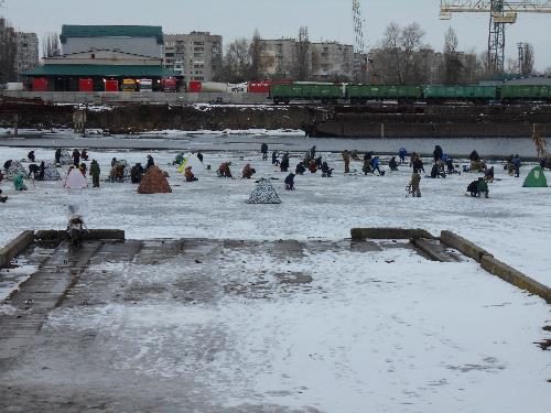 Зимняя рыбалка в Кременчуге