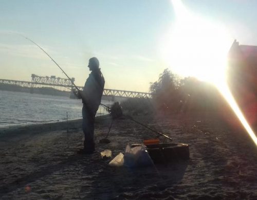 Рыбачим сберега в городе Кременчуг