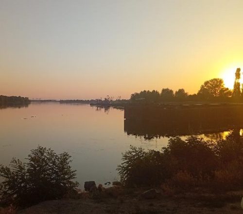 Старая баржа