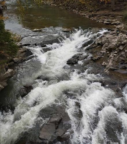 Водопад на реке Прут 